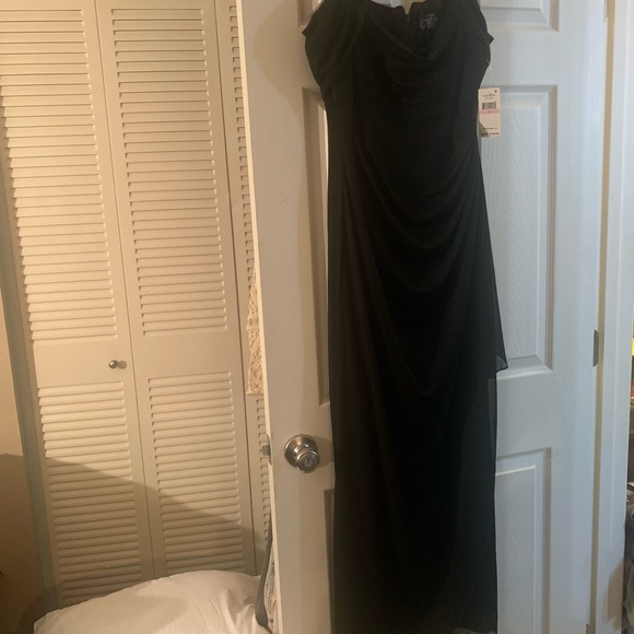ALEX EVENING BLACK DRESS, Size 10 NWT NEVER WORN. - Picture 8 of 8